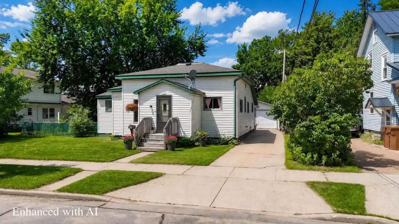 Photo 1 of Single family home for sale at 1916 Wyatt Avenue Avenue, Stevens Point, WI 54481 | MLS# 22604109 | Listing updated on 2026-08-26