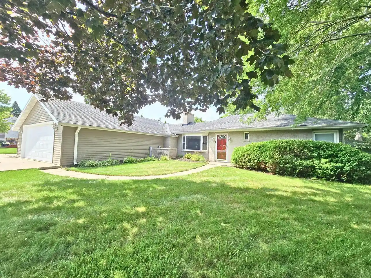 Photo 1 of Single family home for sale at 4844 Erie Street Street, Racine, WI 53402 | MLS# 1977343 | Listing updated on 2026-09-23