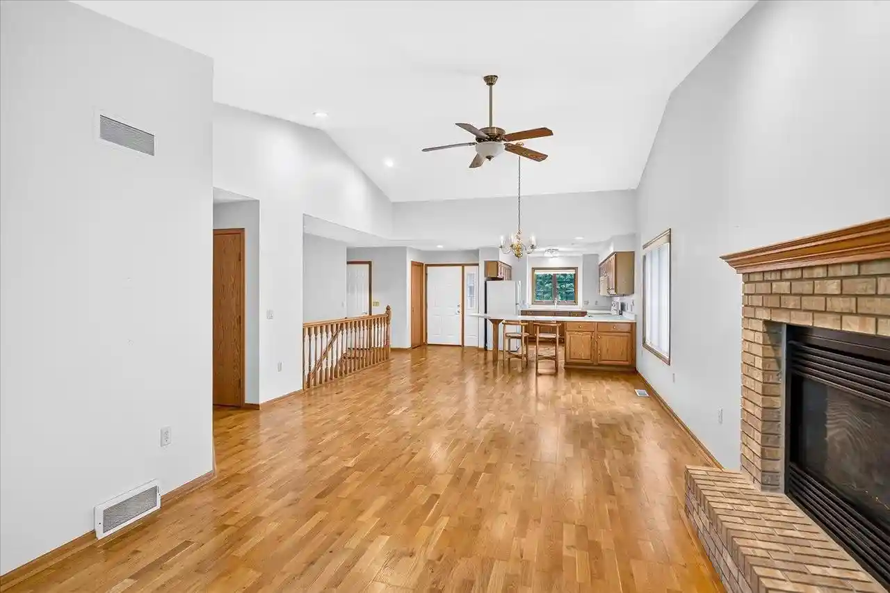 Photo 3 of Condo for sale at 6 Village Homes Dr, Waunakee, WI 53597 | MLS# 2031056 | Listing updated on 2026-09-16