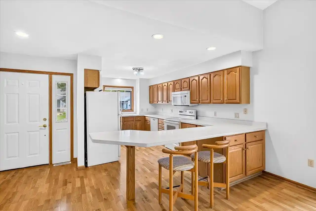 Photo 3 of Condo for sale at 6 Village Homes Dr, Waunakee, WI 53597 | MLS# 2031056 | Listing updated on 2026-09-16
