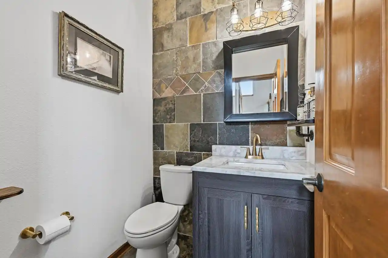Photo 4 of Single family home for sale at 1931 Shasta Ave, Grafton, WI 53024 | MLS# 1977359 | Listing updated on 2026-09-15