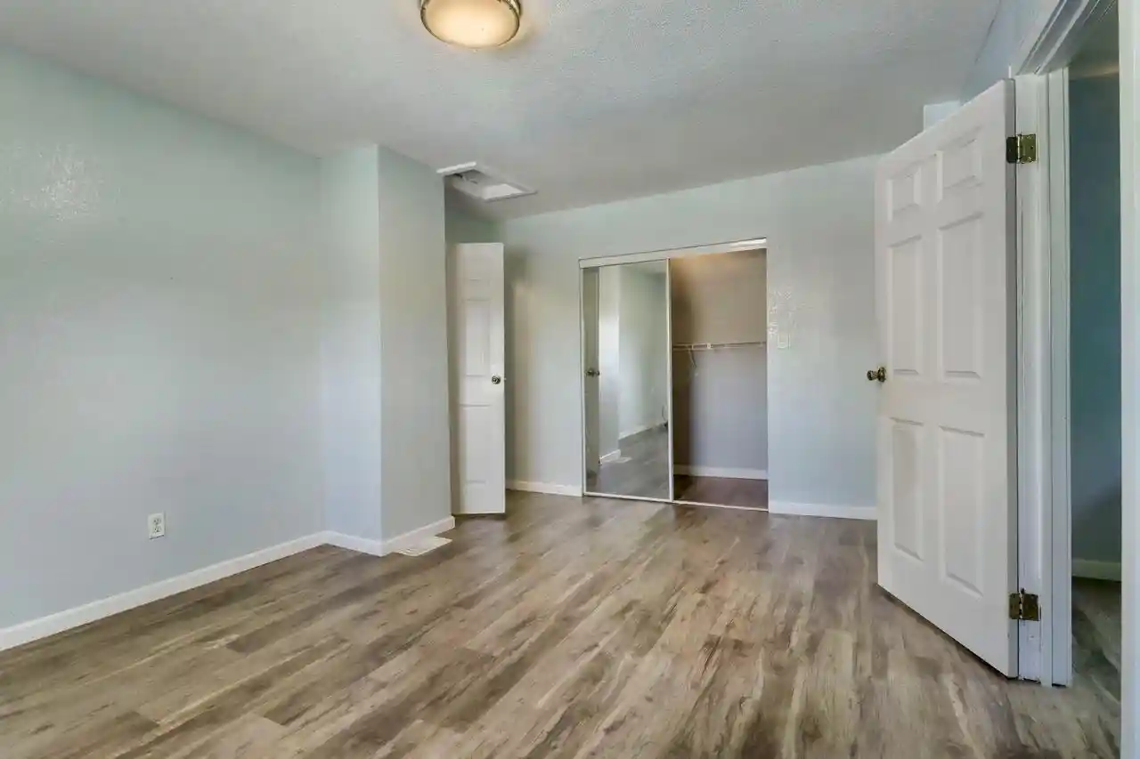 Photo 3 of Single family home for sale at 1503 68th Street Street, Kenosha, WI 53143 | MLS# 1977360 | Listing updated on 2026-08-24