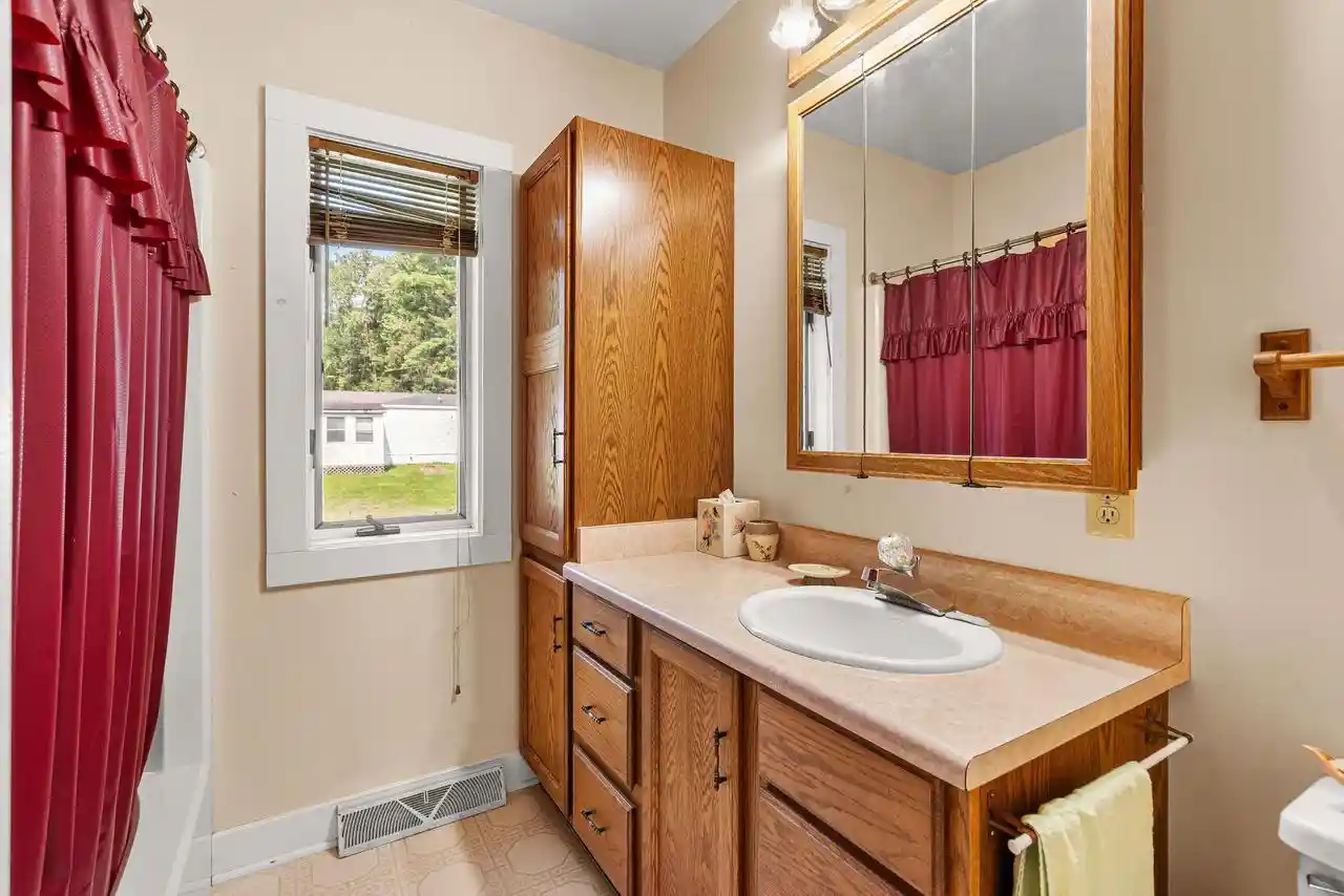 2nd image of 457 W John Street Street, Markesan, WI 53946 | MLS# 2031062