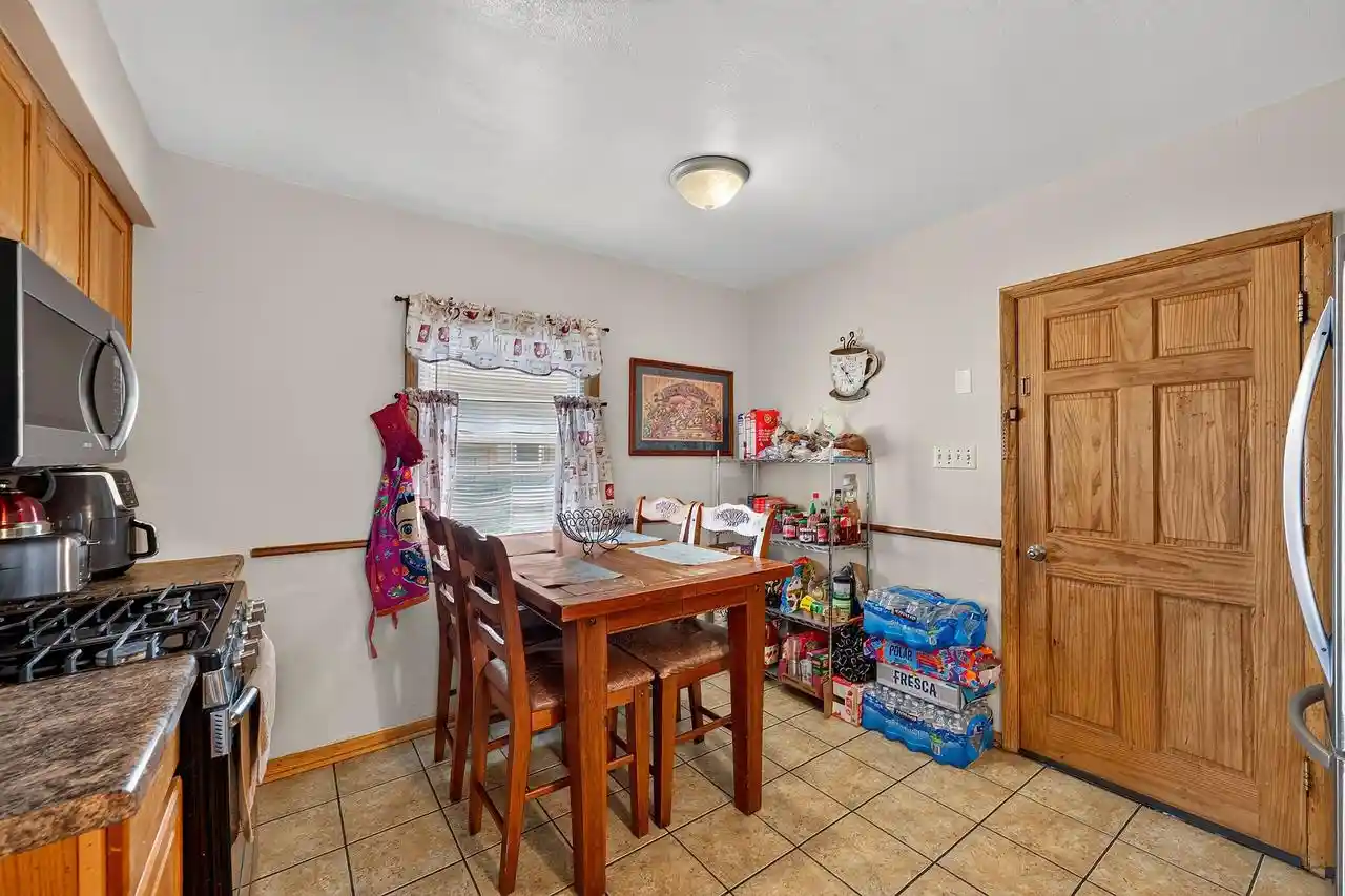 38th image of 3367 S 14th Street Street, Milwaukee, WI 53215 | MLS# 1977369