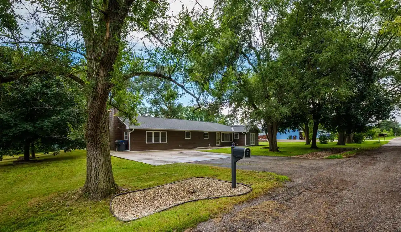 Photo 1 of Single family home for sale at 3719 25th Street Street, Kenosha, WI 53144 | MLS# 1977370 | Listing updated on 2026-09-09