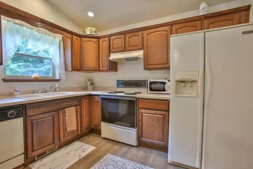 Photo 2 of Single family home for sale at 1073 Oak Road Road, Kronenwetter, WI 54455 | MLS# 22604116 | Listing updated on 2026-09-04