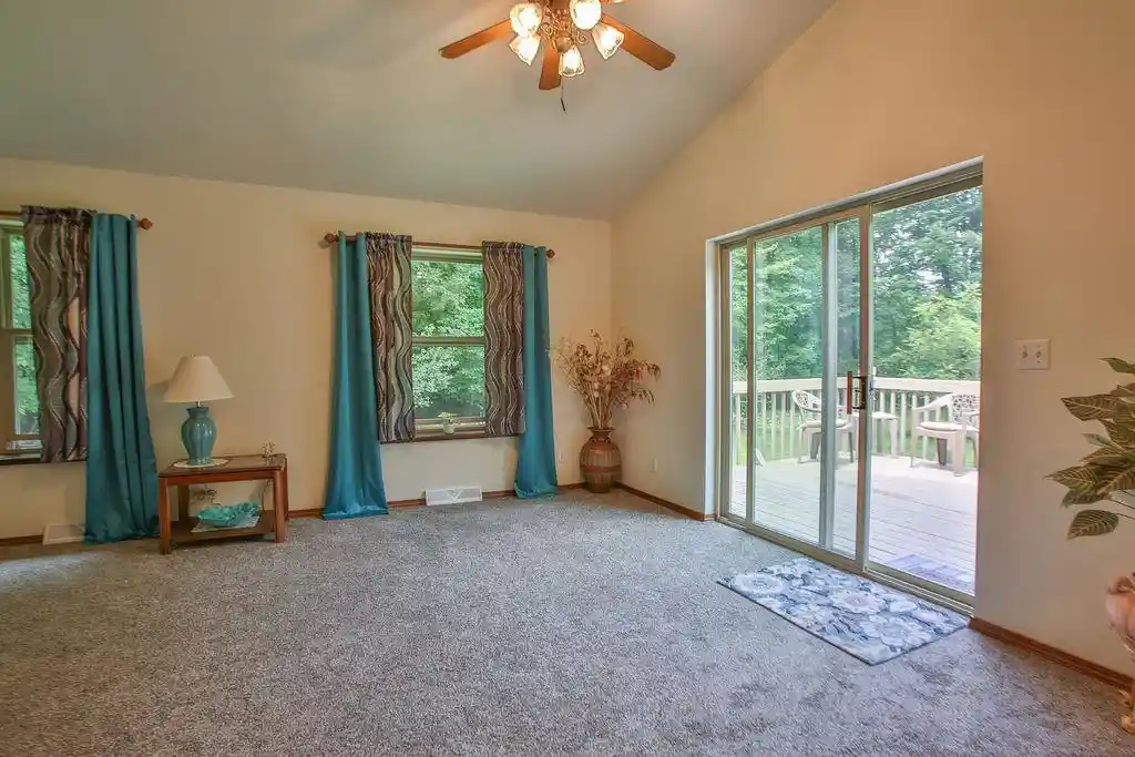 Photo 3 of Single family home for sale at 1073 Oak Road Road, Kronenwetter, WI 54455 | MLS# 22604116 | Listing updated on 2026-09-04