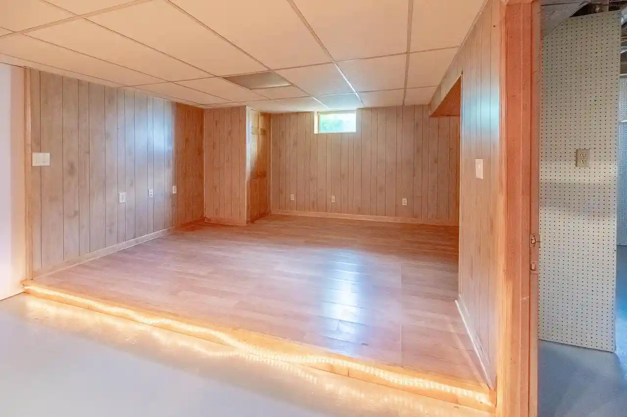 5th image of 1028 8Th Avenue Avenue, Grafton, WI 53024 | MLS# 1977375