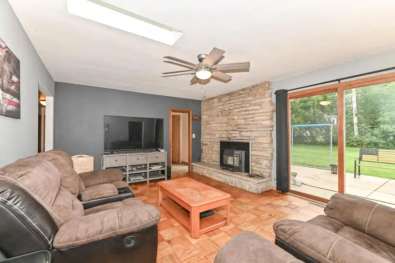 Photo 2 of Sale Pending at 5304 Cynthia Lane Lane, Mount Pleasant, WI 53406 | MLS# 1977377 | Listing updated on 2026-09-23