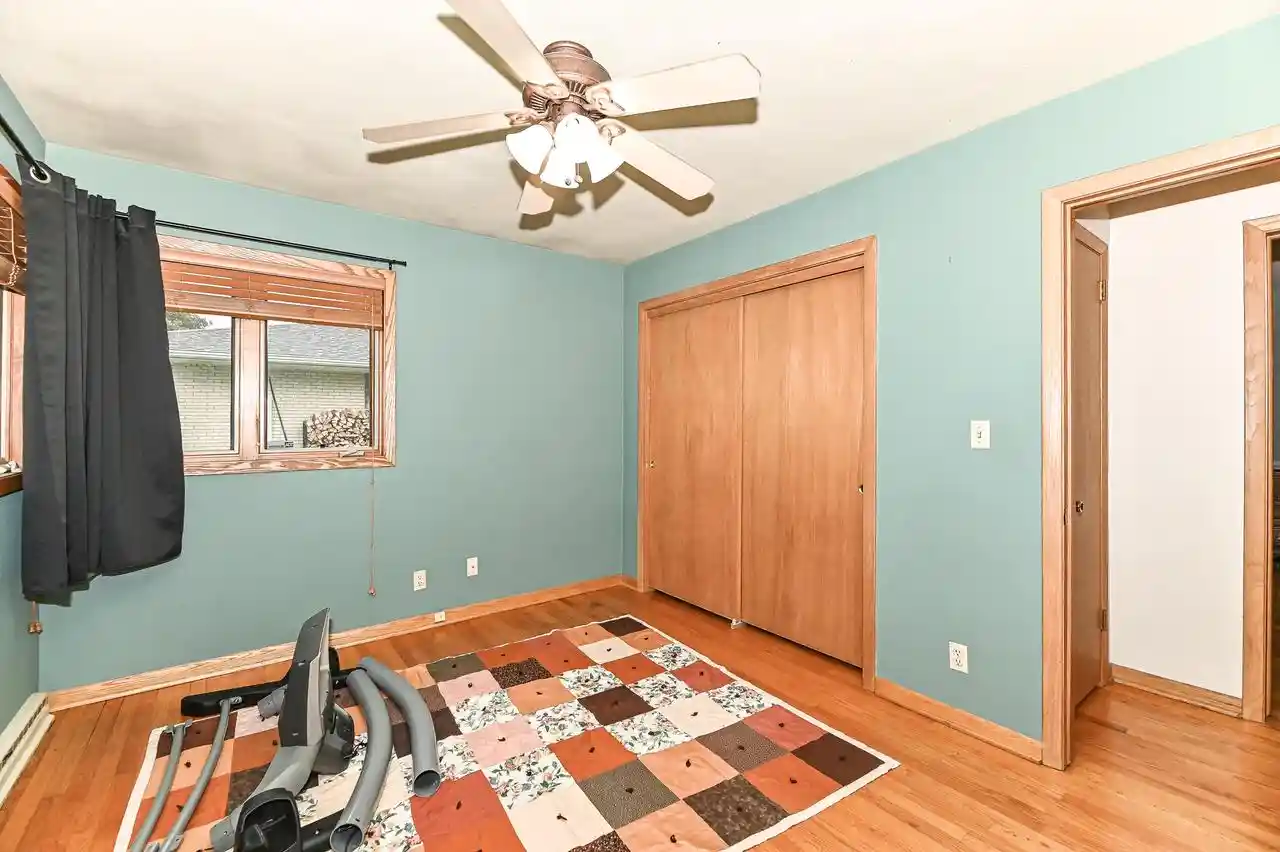 Photo 4 of Sale Pending at 5304 Cynthia Lane Lane, Mount Pleasant, WI 53406 | MLS# 1977377 | Listing updated on 2026-09-23