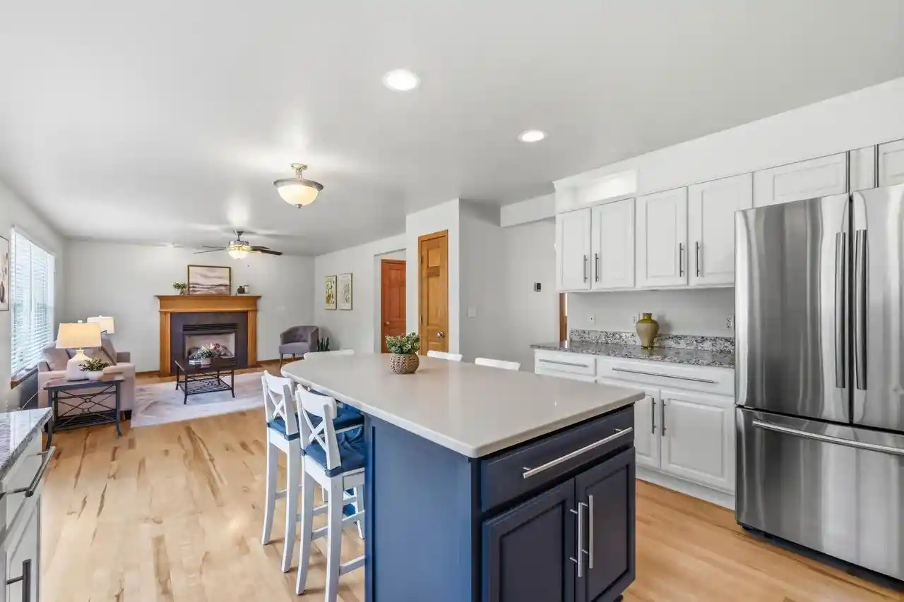 2nd image of W273n2420 Arlington Court Court, Pewaukee, WI 53072 | MLS# 1977378