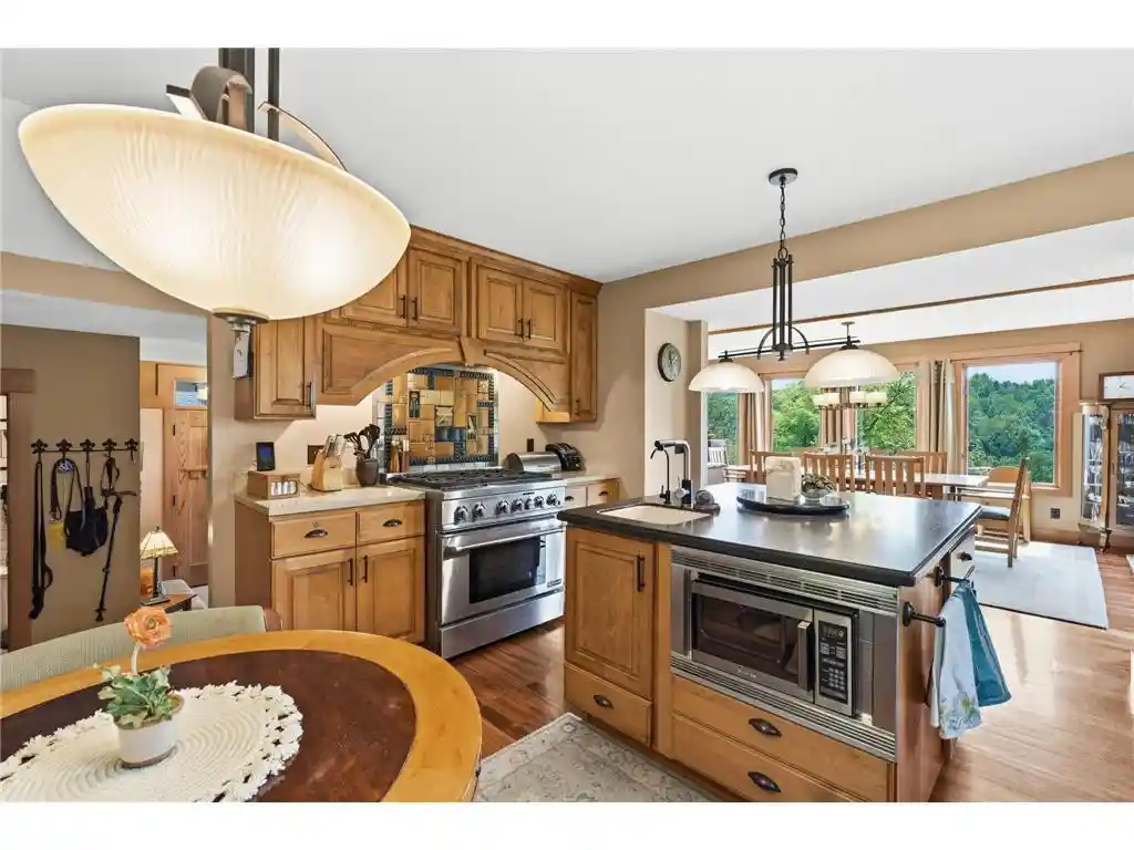 Photo 3 of Single family home for sale at 469 County Road Road, Hudson, WI 54016 | MLS# 7119344 | Listing updated on 2026-09-18