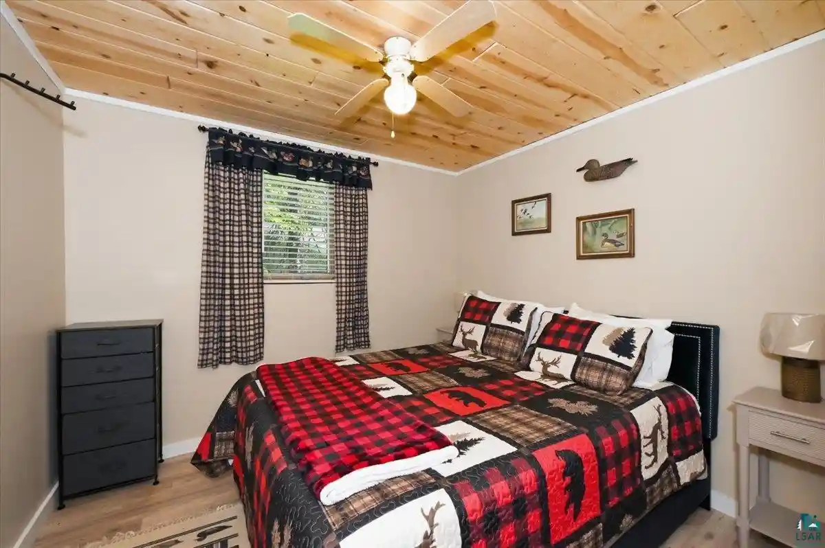 Photo 2 of Single family home for sale at 4980 Tri Lakes Rd Rd, Superior, WI 54880 | MLS# 6127532 | Listing updated on 2026-08-24