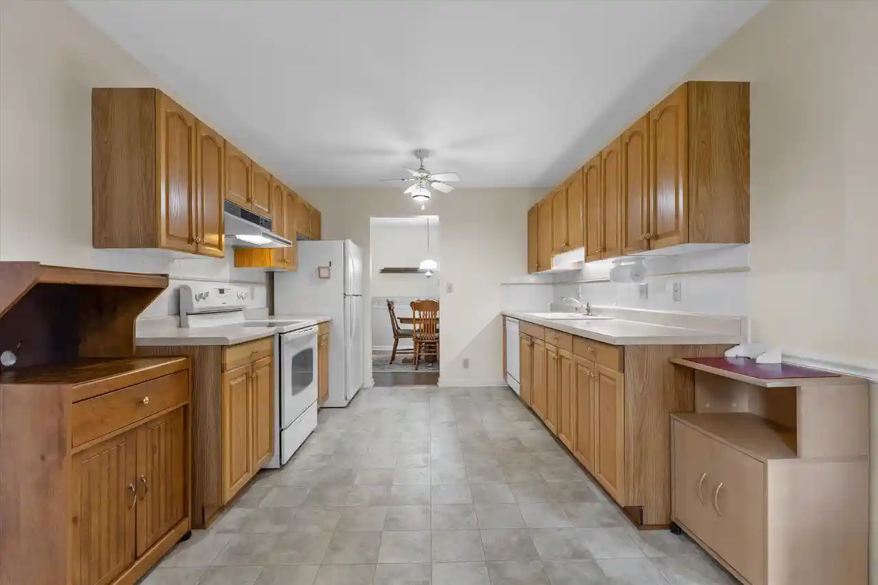 24th image of 8073 43rd Avenue Avenue #8A, Kenosha, WI 53142 | MLS# 1977399