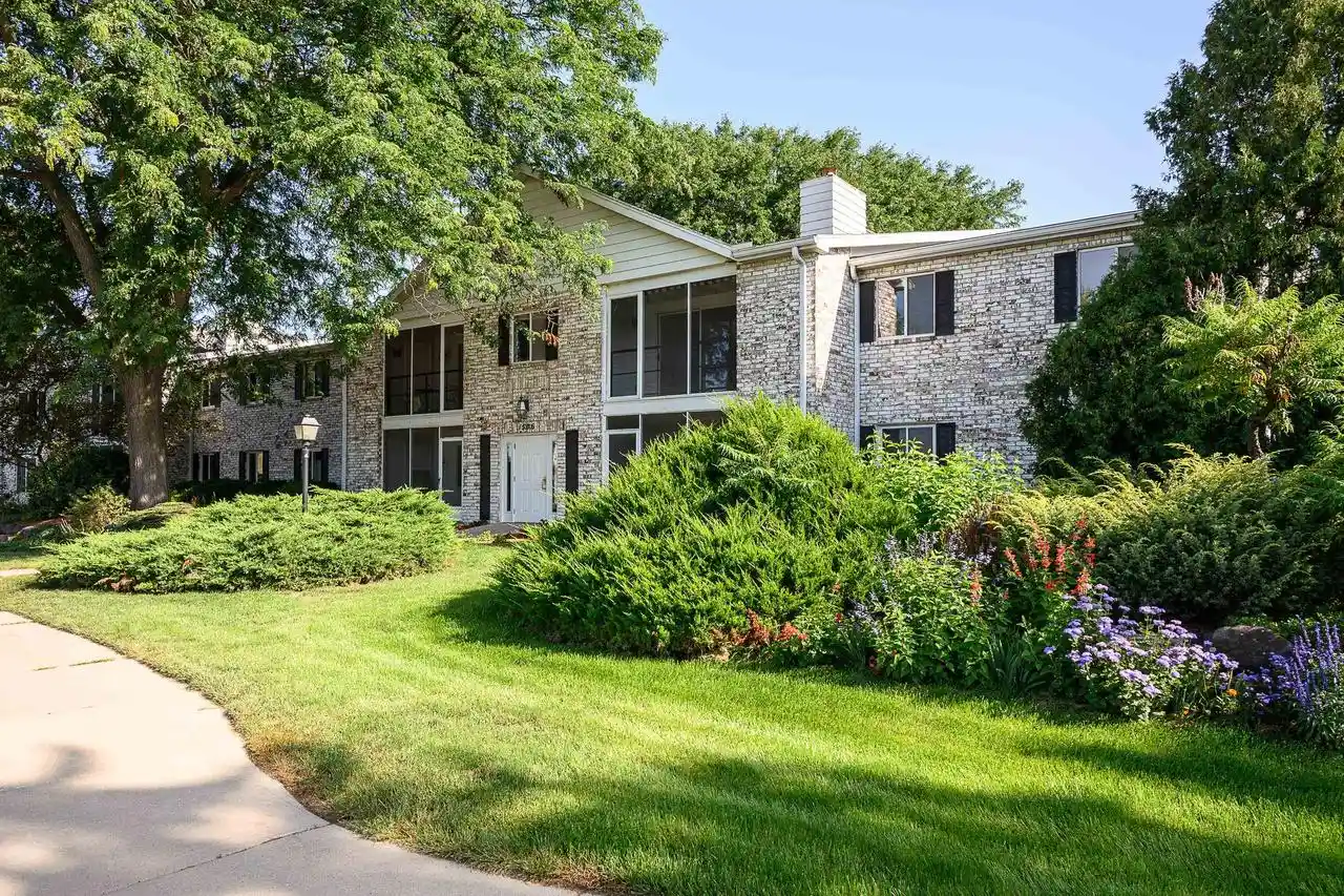 1st image of 1506 Wheeler Road Road #F, Madison, WI 53704 | MLS# 2031073