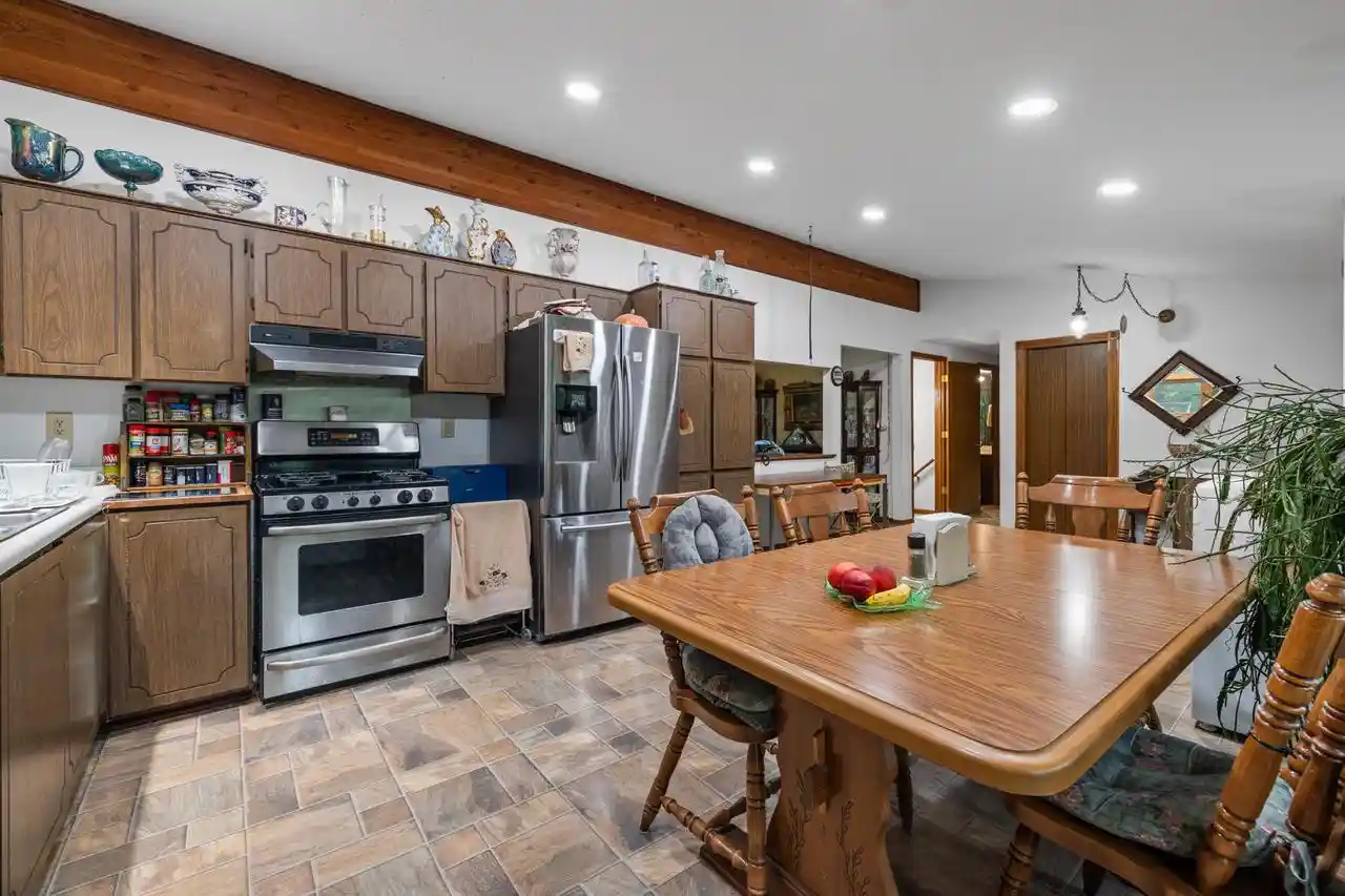 5th image of 6720 Hwy Q Court Court, Hartland, WI 53029 | MLS# 1977401