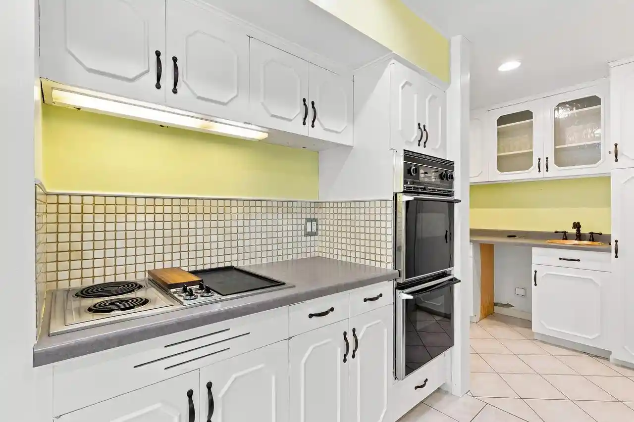 Photo 4 of Single family home for sale at 1403 Gunnell Lane Lane, Manitowoc, WI 54220 | MLS# 1977402 | Listing updated on 2026-09-22