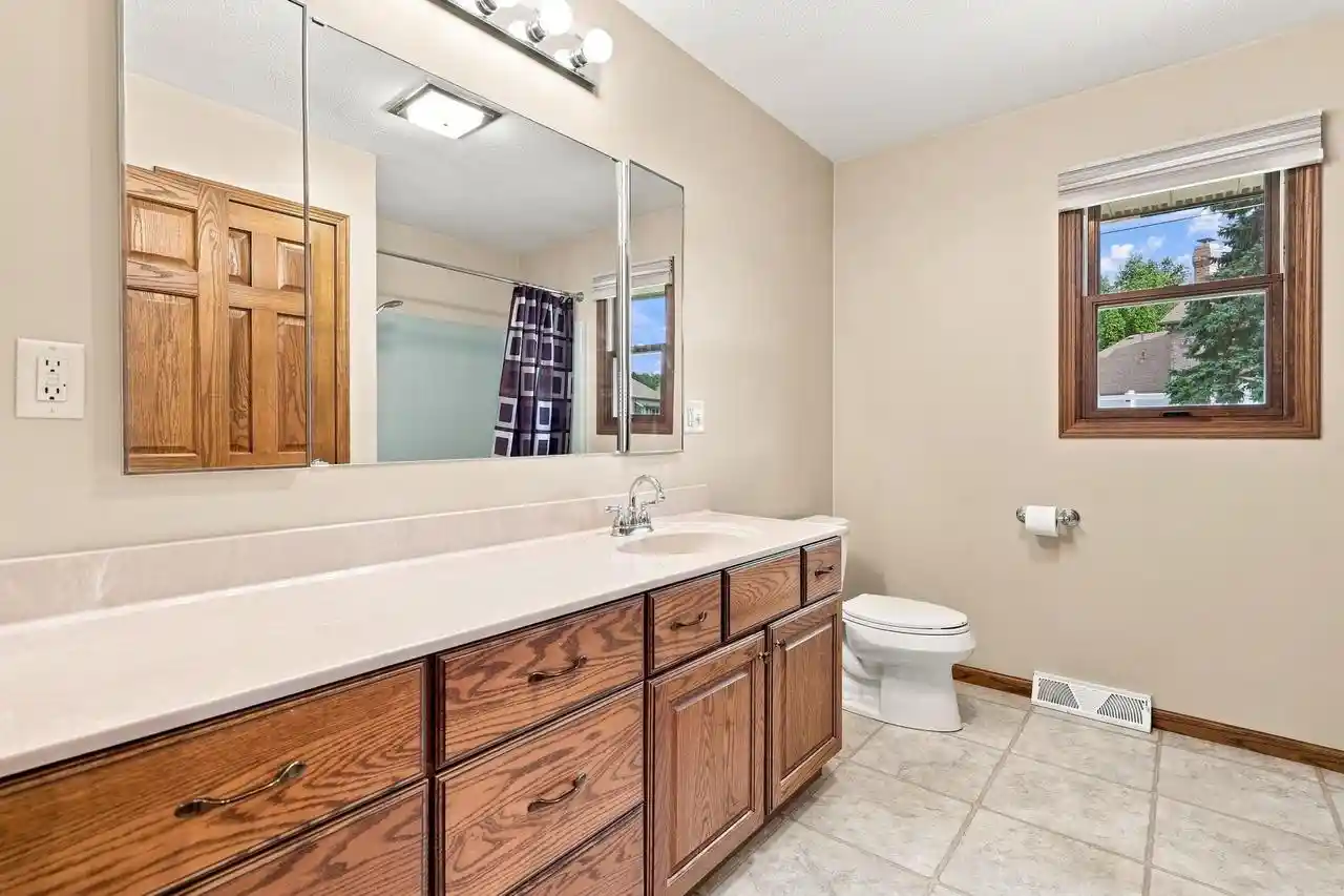 5th image of 3642 Irenus Court Court, Kieler, WI 53812 | MLS# 2031078