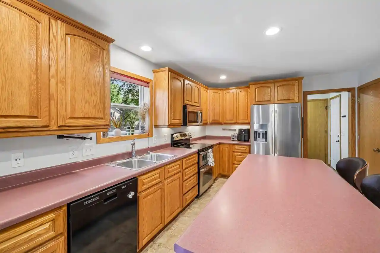 Photo 2 of Sale Pending at 505 Aztalan Dr Dr, Madison, WI 53718 | MLS# 2031079 | Listing updated on 2026-09-05