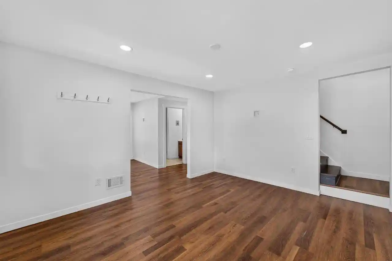 Photo 4 of Single family home for sale at 1123 Emerald Street Street, Madison, WI 53715 | MLS# 2031080 | Listing updated on 2026-09-14