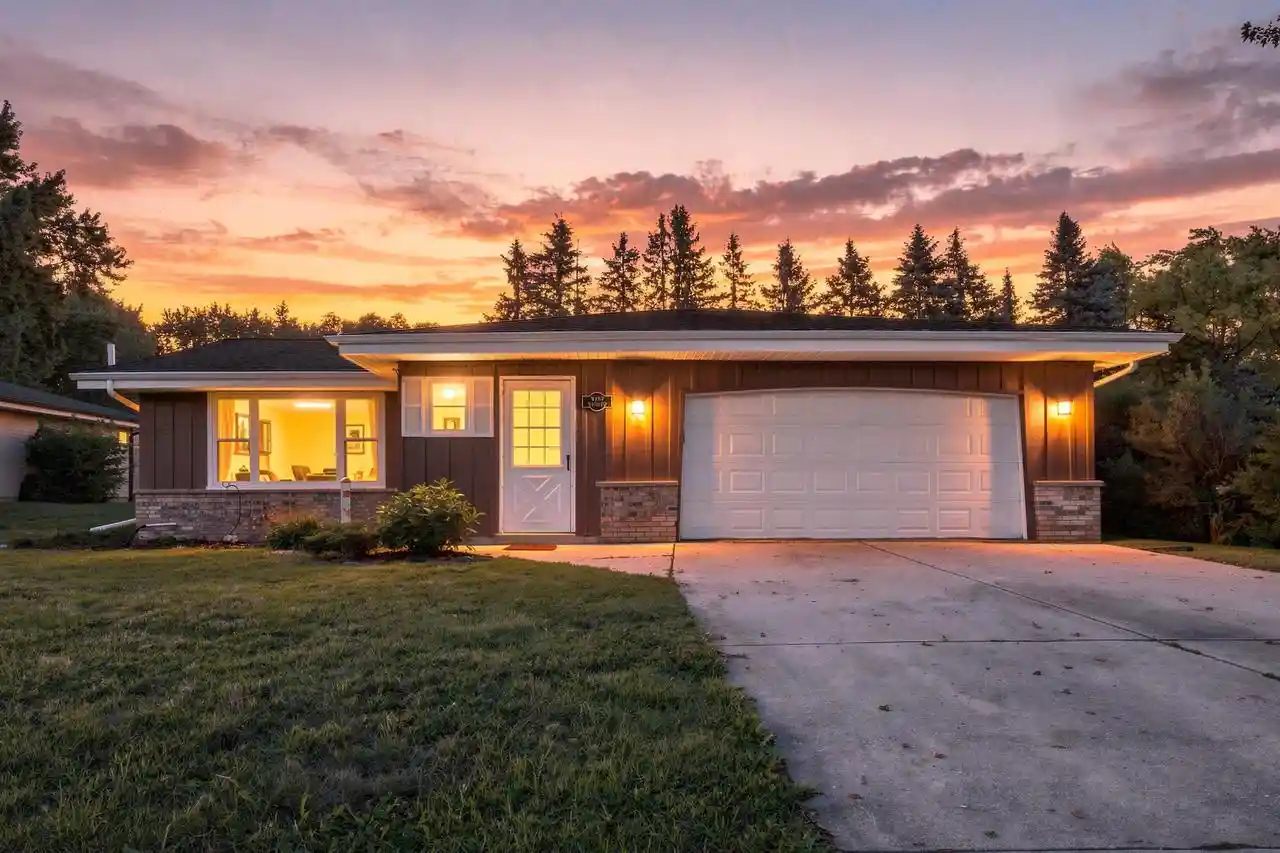 1st image of W157n10840 Catskill Lane Lane, Germantown, WI 53022 | MLS# 1977429