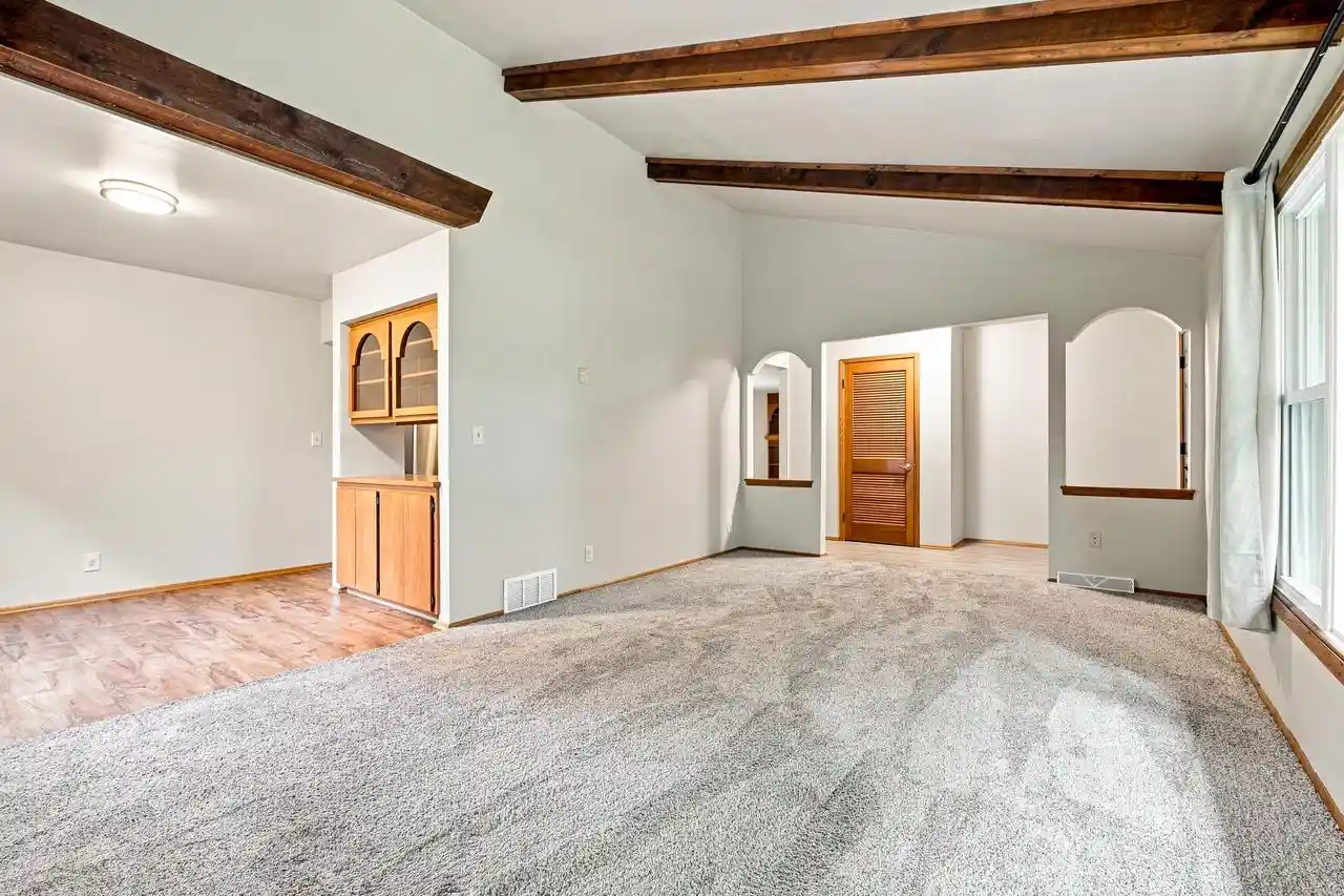 2nd image of W157n10840 Catskill Lane Lane, Germantown, WI 53022 | MLS# 1977429