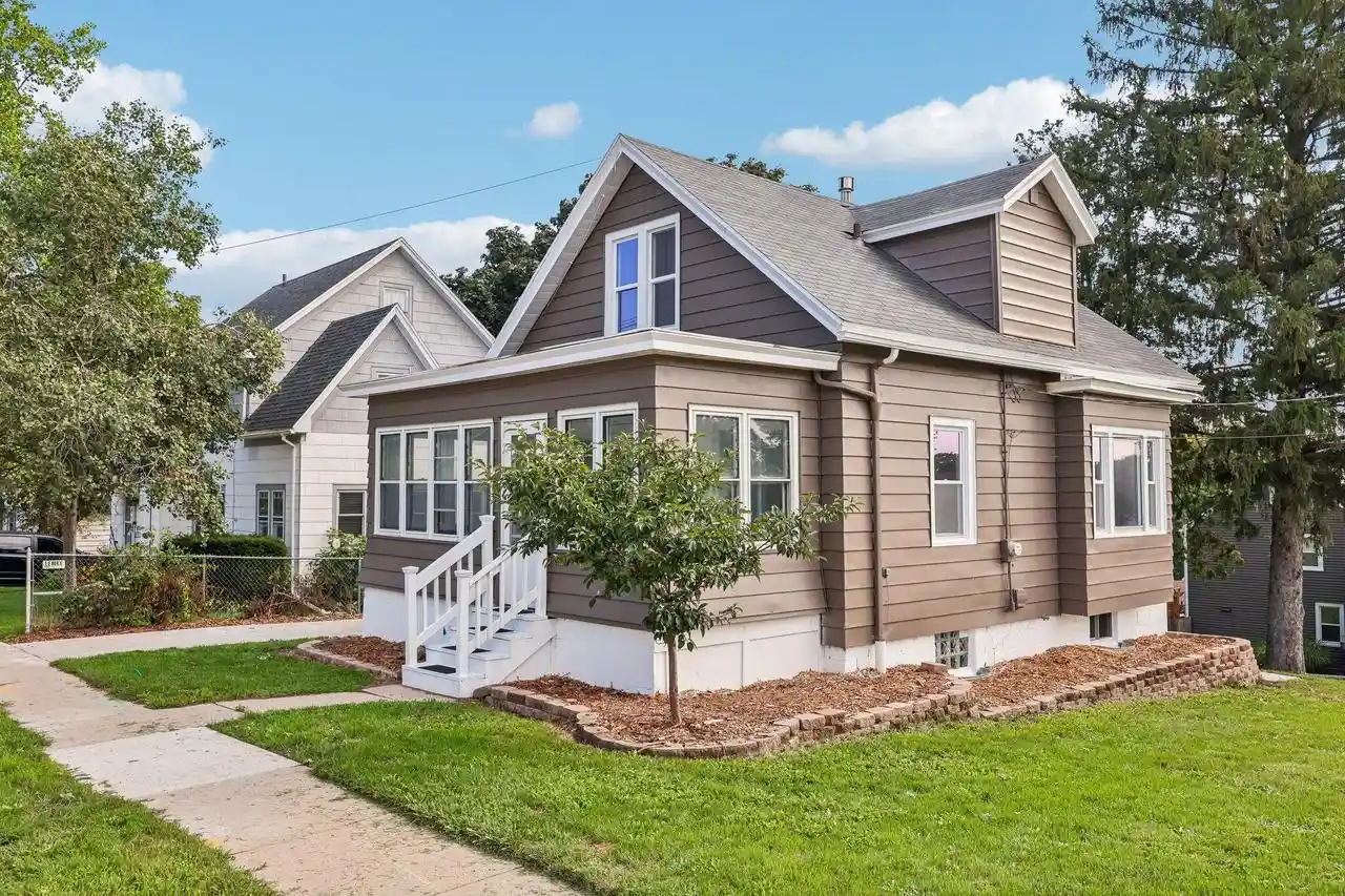 1st image of 201 N Concord Avenue Avenue, Watertown, WI 53094 | MLS# 1977430