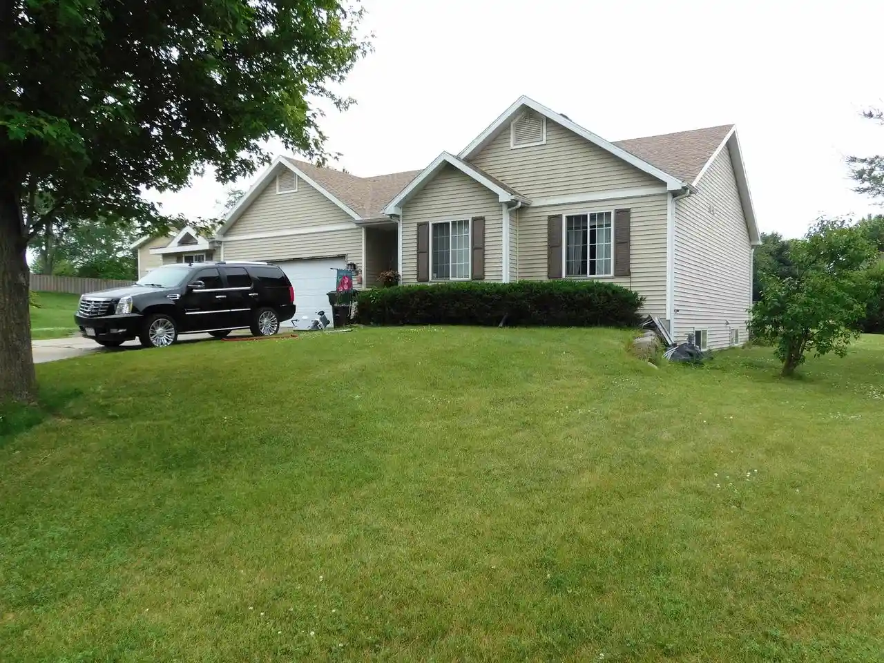 Photo 1 of Single family home for sale at 311 Spoke Circle Circle, Sun Prairie, WI 53590 | MLS# 2031099 | Listing updated on 2026-08-23