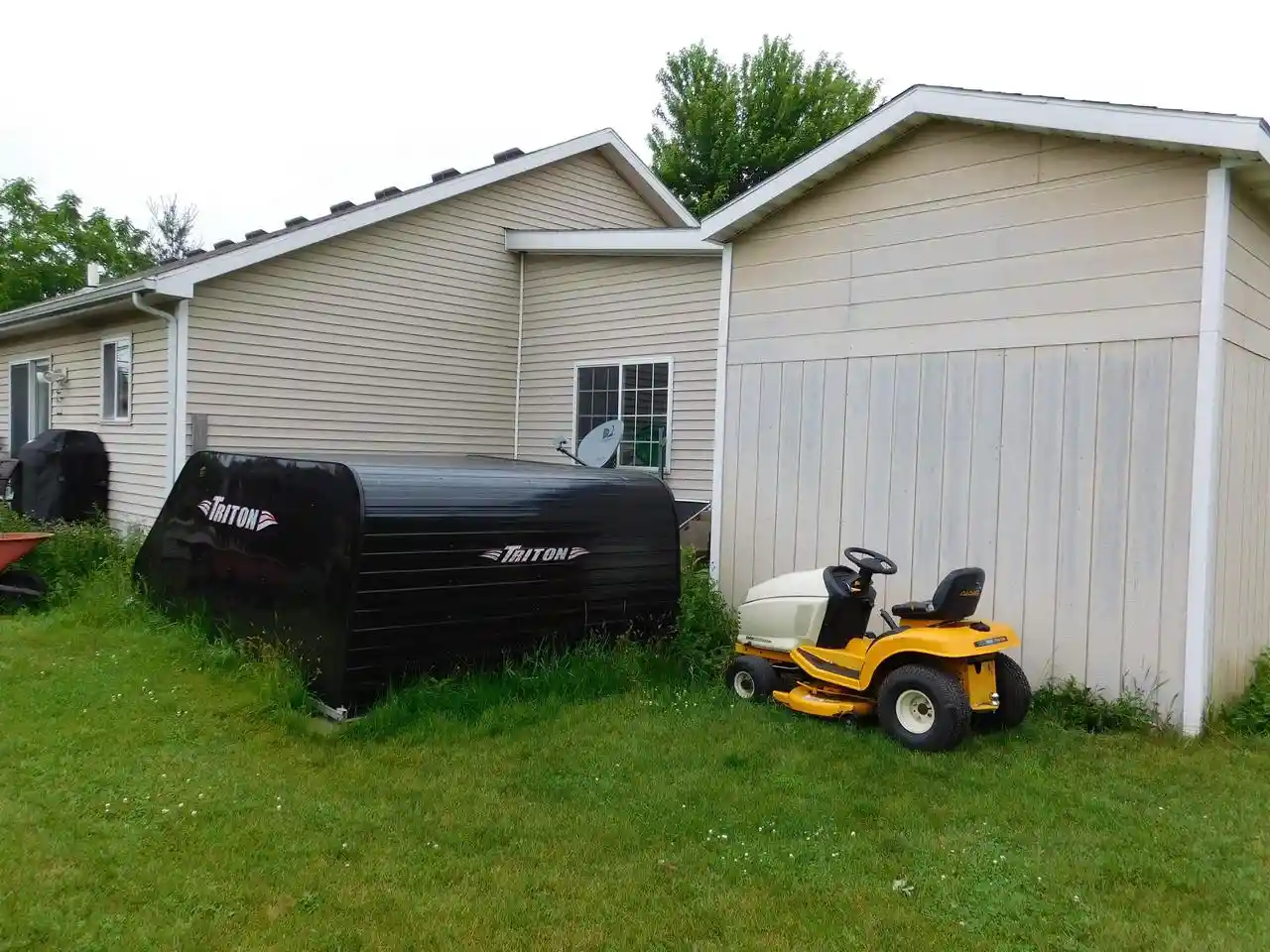 Photo 3 of Single family home for sale at 311 Spoke Circle Circle, Sun Prairie, WI 53590 | MLS# 2031099 | Listing updated on 2026-08-23