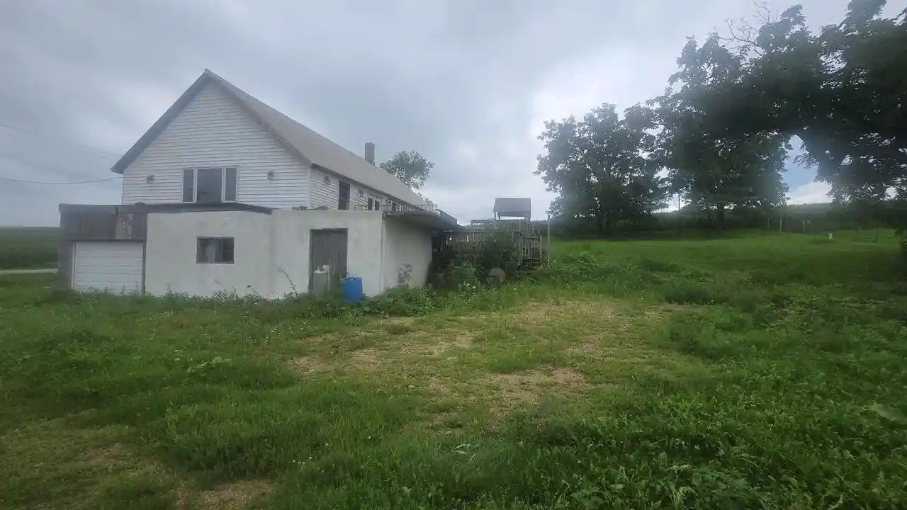 2nd image of 306 Pleasant View Road Road, Mineral Point, WI 53565 | MLS# 2031100