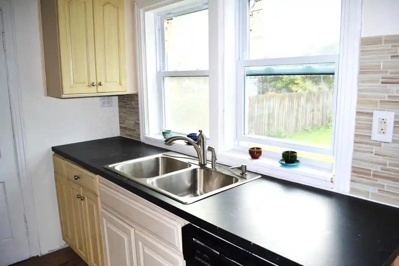 Photo 4 of Single family home for sale at 1315 N 43Rd Street Street, Milwaukee, WI 53208 | MLS# 1977460 | Listing updated on 2026-09-15
