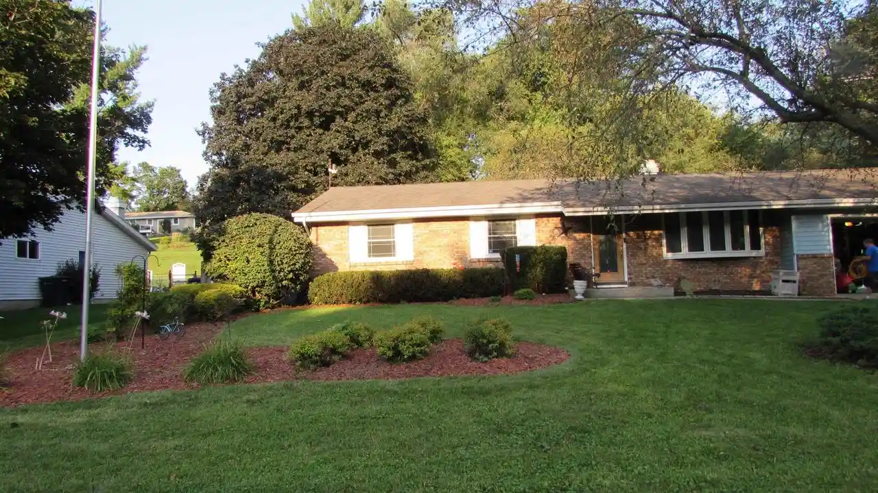 Photo 1 of Single family home for sale at 522 Sussex Dr Dr, Janesville, WI 53546 | MLS# 2031107 | Listing updated on 2026-09-22