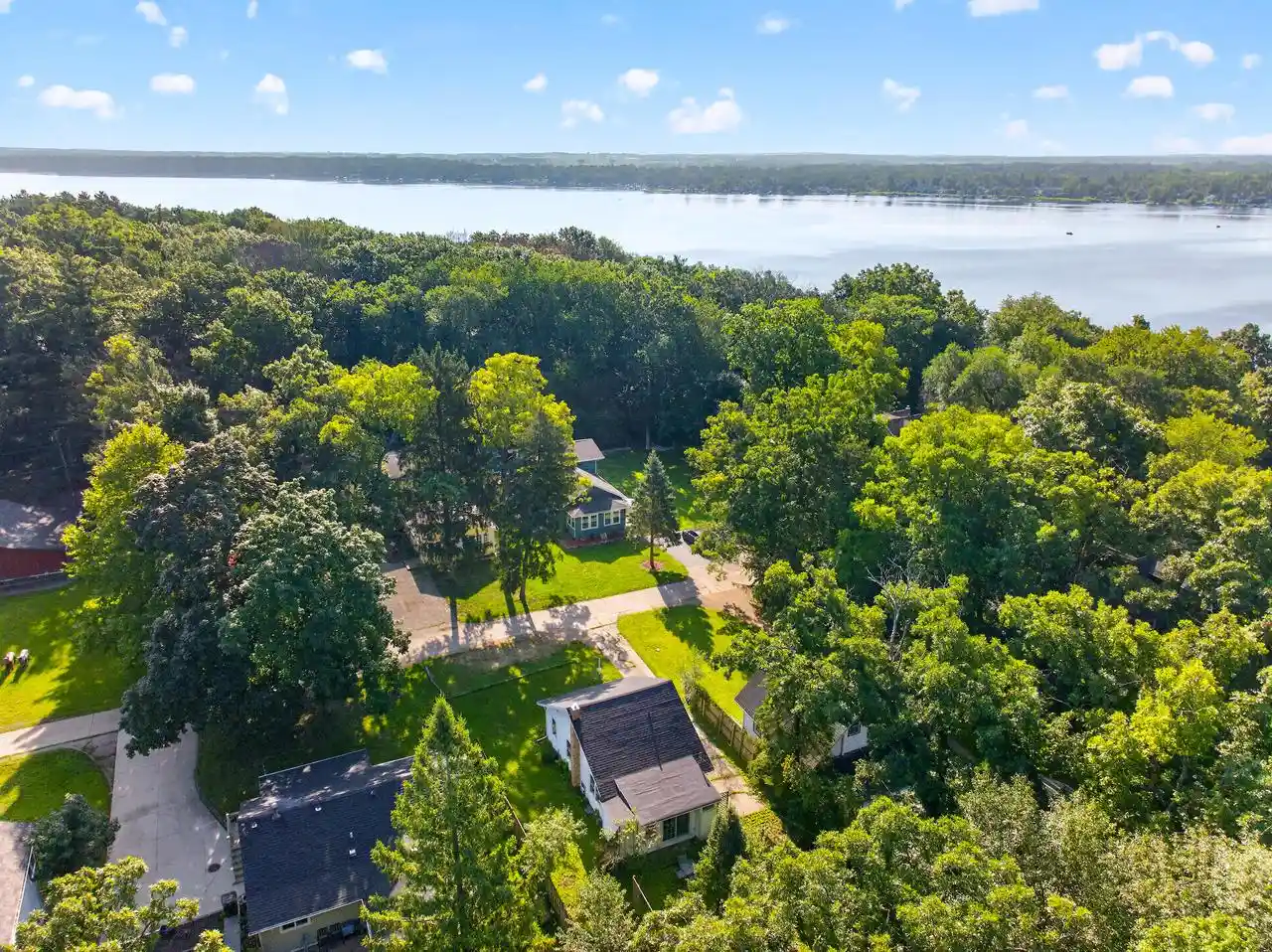 Photo 2 of Single family home for sale at 3231 Chicago Club Dr Dr, Delavan, WI 53115 | MLS# 1977473 | Listing updated on 2026-09-10