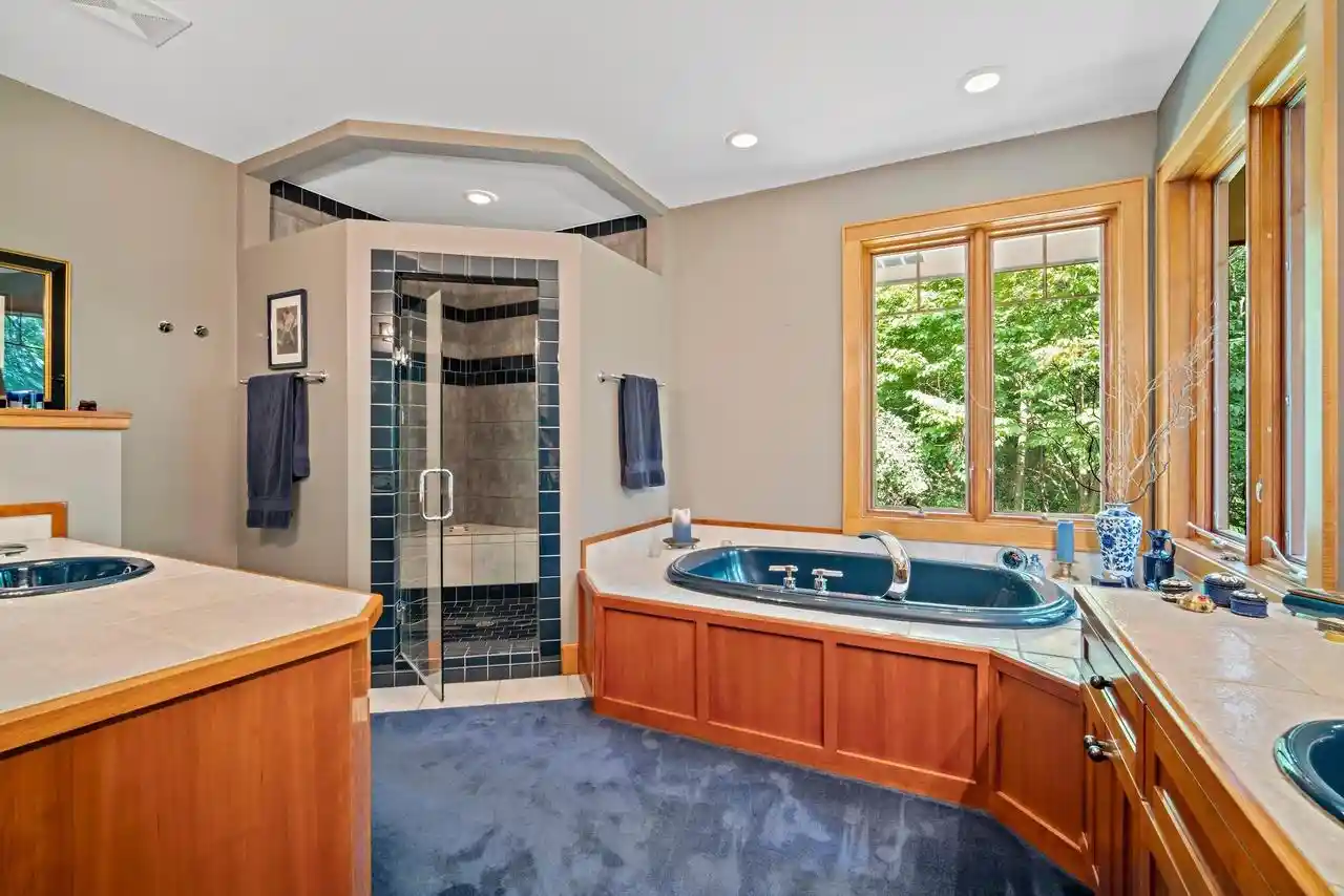 Photo 4 of Single family home for sale at 2850 S Amor Dr Dr, New Berlin, WI 53146 | MLS# 1977474 | Listing updated on 2026-09-24