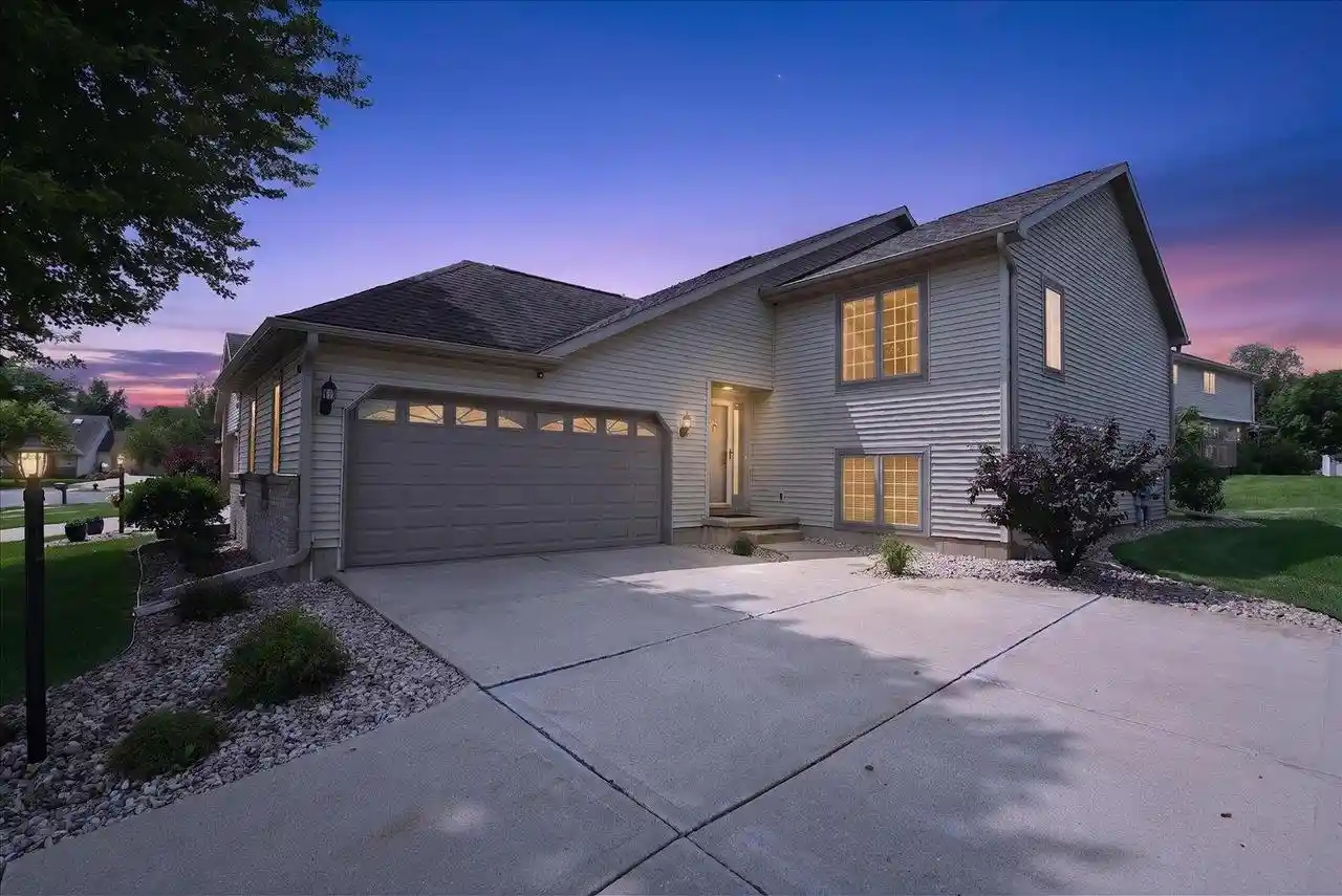 1st image of 1028 Kettle Court Court, Verona, WI 53593 | MLS# 2031114