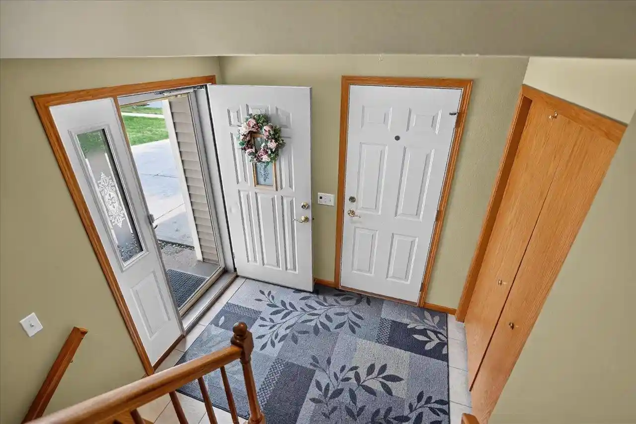 3rd image of 1028 Kettle Court Court, Verona, WI 53593 | MLS# 2031114
