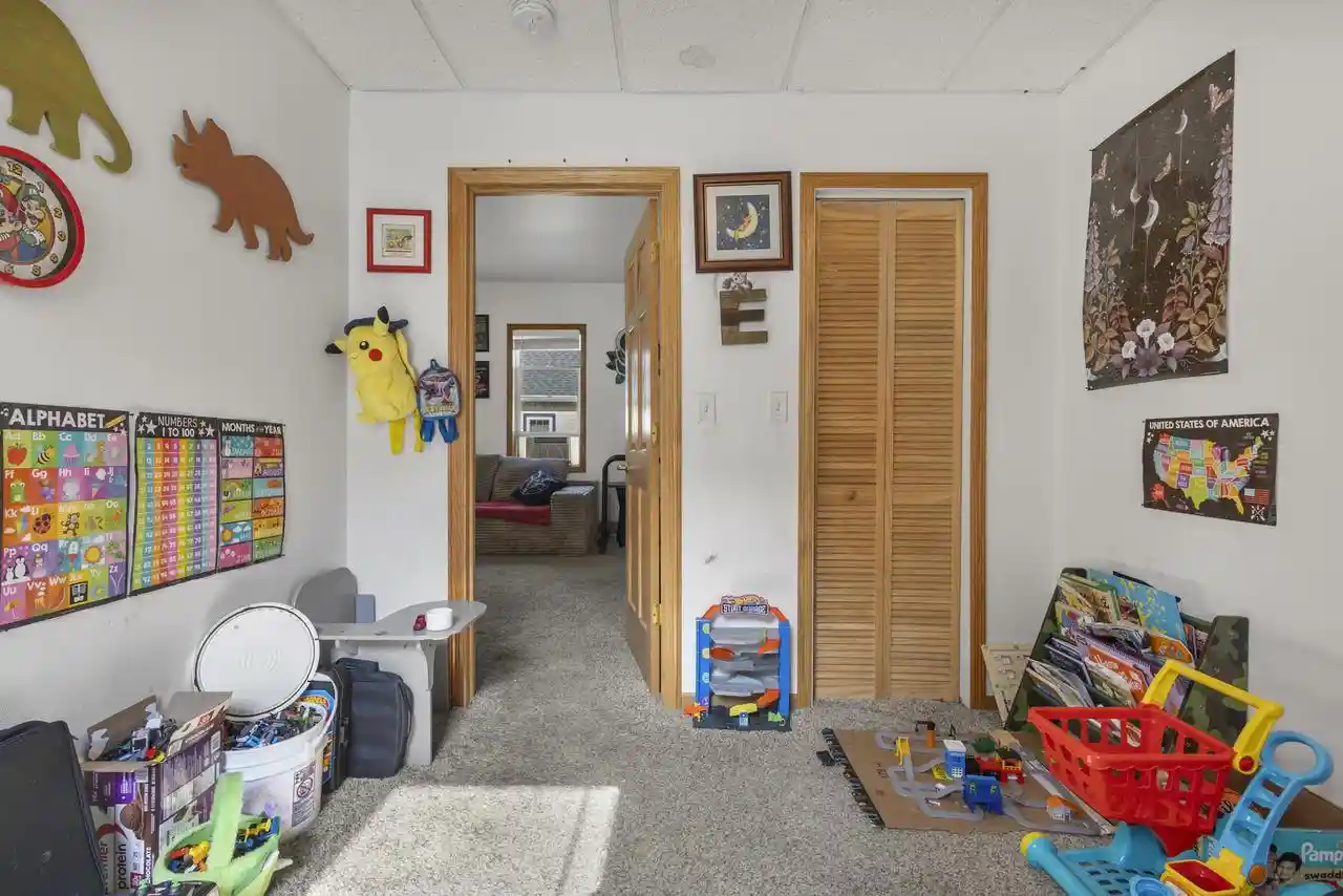 2nd image of 1227 Porlier Street Street, Green Bay, WI 54301 | MLS# 50331505