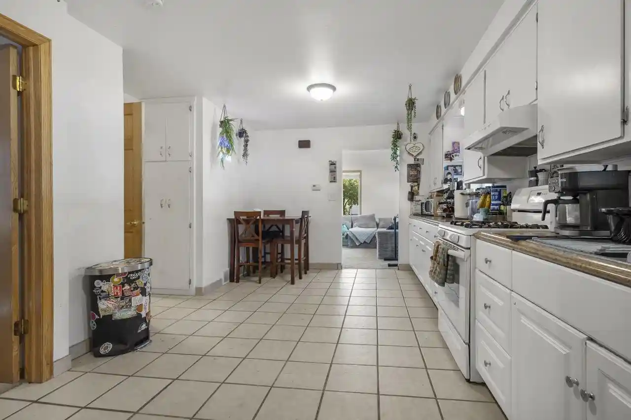 4th image of 1227 Porlier Street Street, Green Bay, WI 54301 | MLS# 50331505