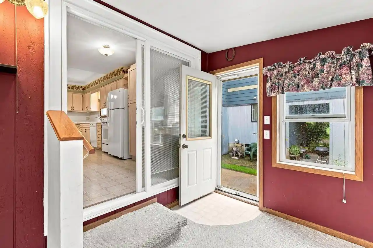 2nd image of 54 S Marquette Street Street, Madison, WI 53704 | MLS# 2031115