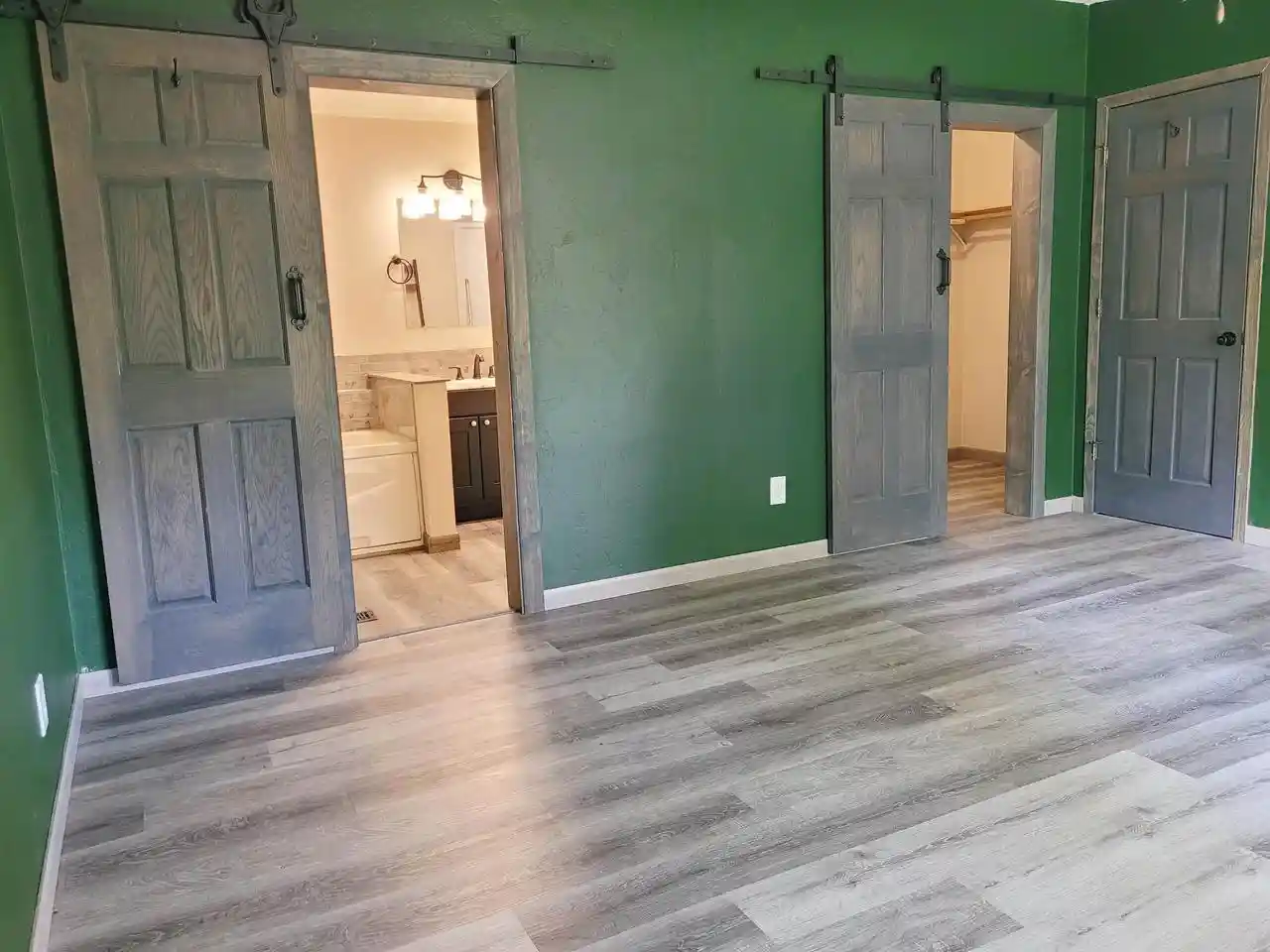 4th image of E8568 Market Street Street, New London, WI 54961 | MLS# 50331507