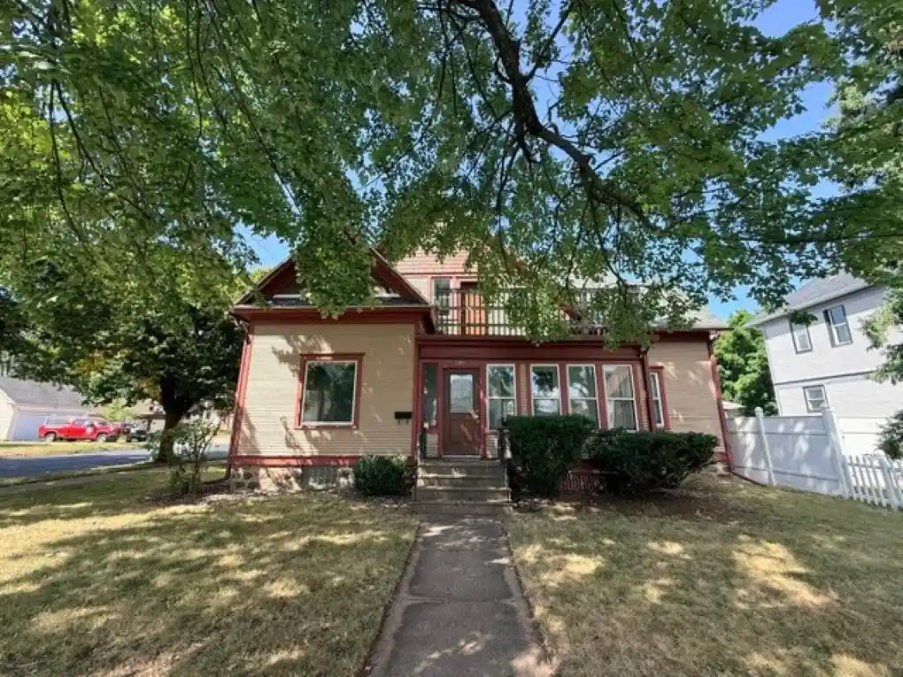 Photo 1 of Single family home for sale at 640 S 4th Avenue Avenue, Wausau, WI 54401 | MLS# 22604121 | Listing updated on 2026-09-23
