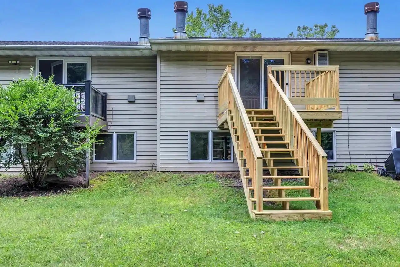 Listing Photo 4 - Condo for sale in building located at 3560 S Timber Trl Trl, Suamico, WI 54173 - Unit #3