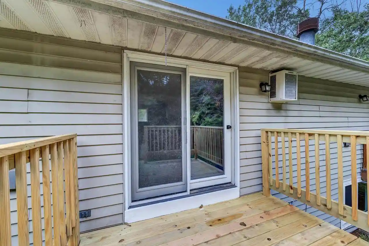 Listing Photo 5 - Condo for sale in building located at 3560 S Timber Trl Trl, Suamico, WI 54173 - Unit #3
