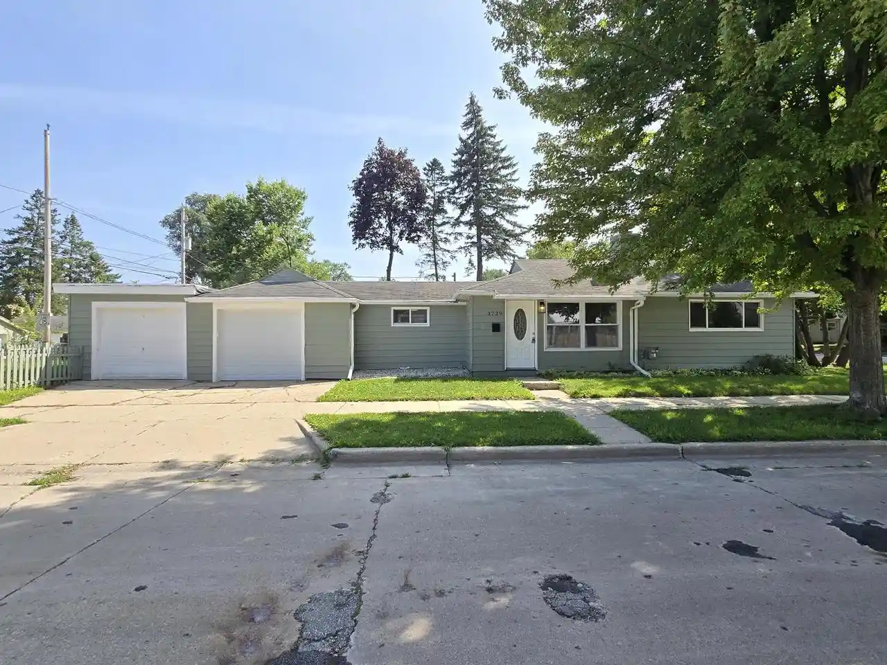 Photo 1 of Single family home for sale at 3729 W Kaul Avenue Avenue, Milwaukee, WI 53209 | MLS# 1977481 | Listing updated on 2026-08-24