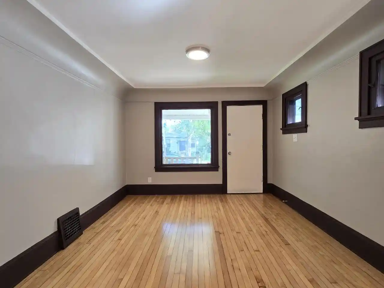 22nd image of 4933 N 38th Street Street, Milwaukee, WI 53209 | MLS# 1977486