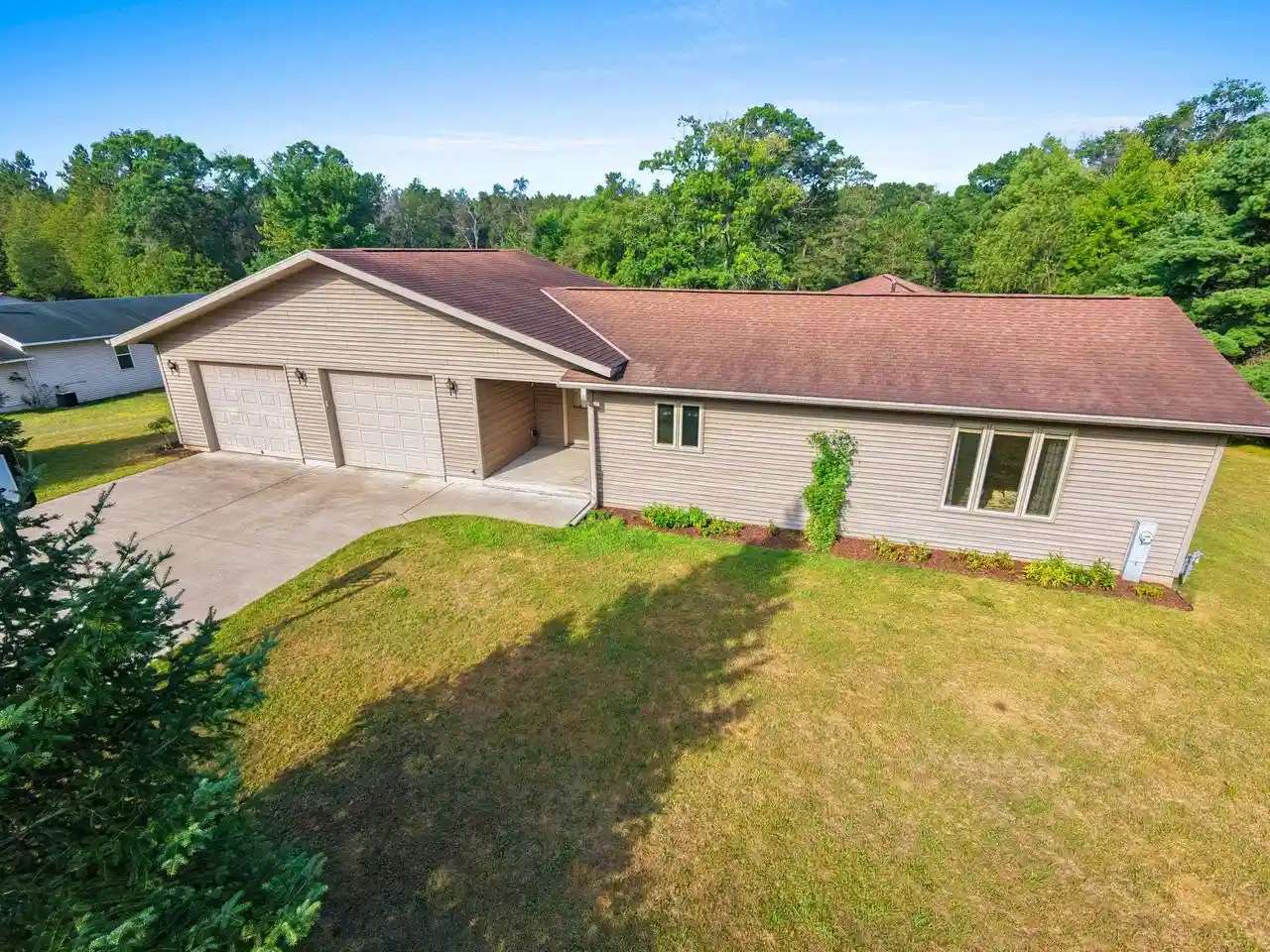 2nd image of N7455 Sikowski Lane Lane, Crivitz, WI 54114 | MLS# 50331513