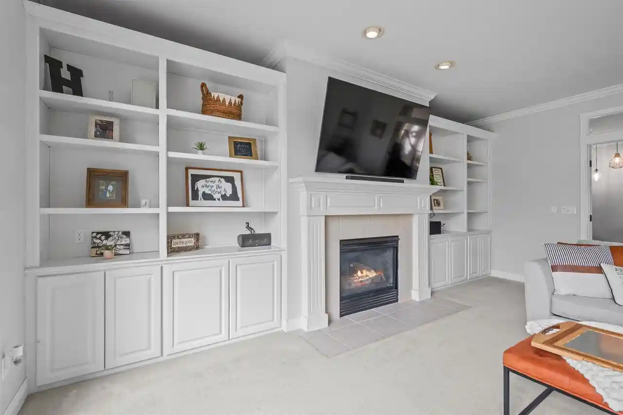 Photo 2 of Single family home for sale at 601 E Carrington Lane Lane, Appleton, WI 54913 | MLS# 50331516 | Listing updated on 2026-09-21