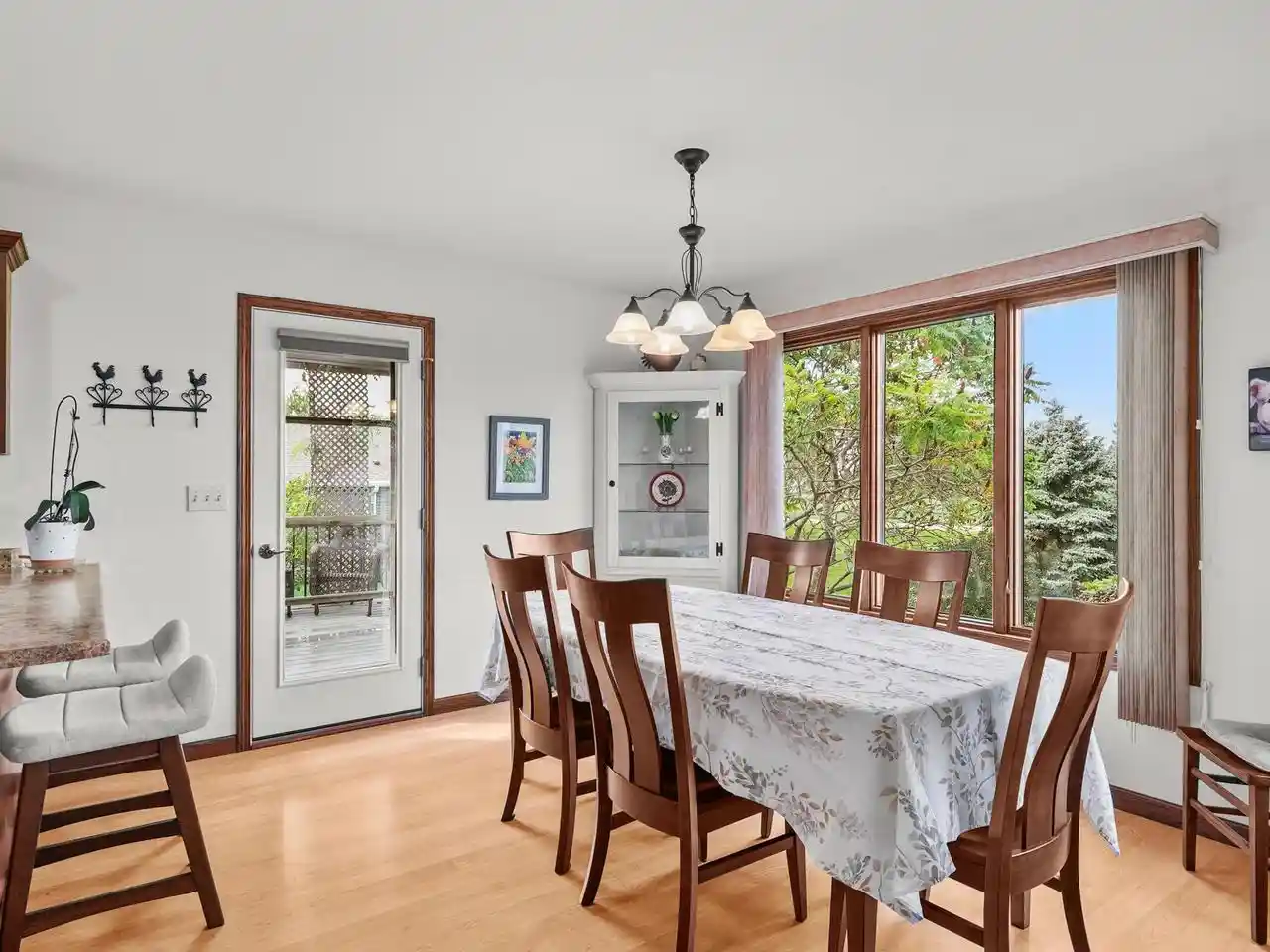 Photo 4 of Single family home for sale at 6502 Cloverleaf Ct, Sheboygan, WI 53081 | MLS# 1977493 | Listing updated on 2026-09-05