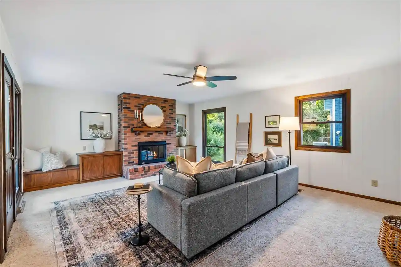 3rd image of 923 W Whitefish Road Road, Port Washington, WI 53074 | MLS# 1977499