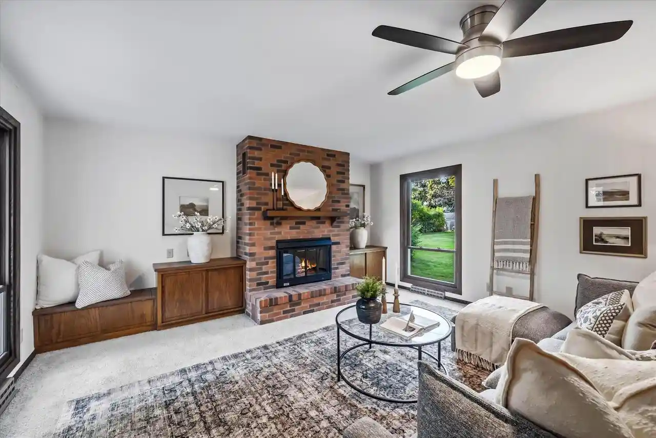 4th image of 923 W Whitefish Road Road, Port Washington, WI 53074 | MLS# 1977499